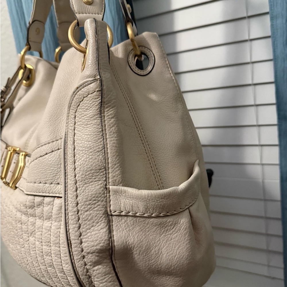 b. makowsky Beige Shoulder Bag with Gold Hardware - Picture 6 of 10